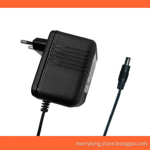 Ei41universal AC/DC Linear Adapter (MK-US24LI)